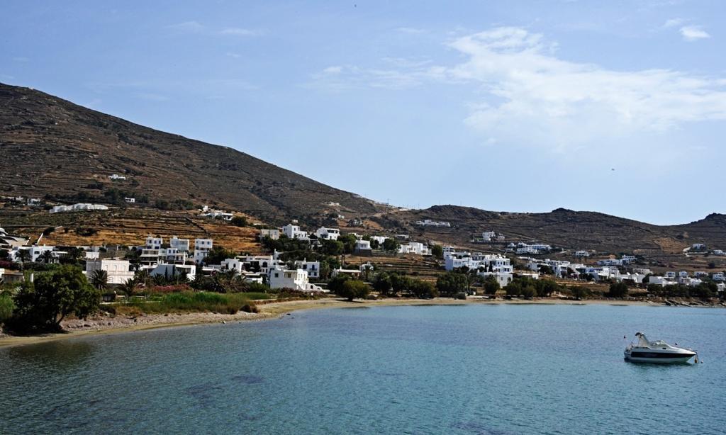 Akrogiali Hotel Agios Sostis  Exterior photo