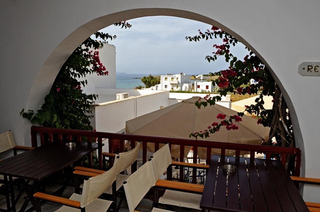 Akrogiali Hotel Agios Sostis  Exterior photo